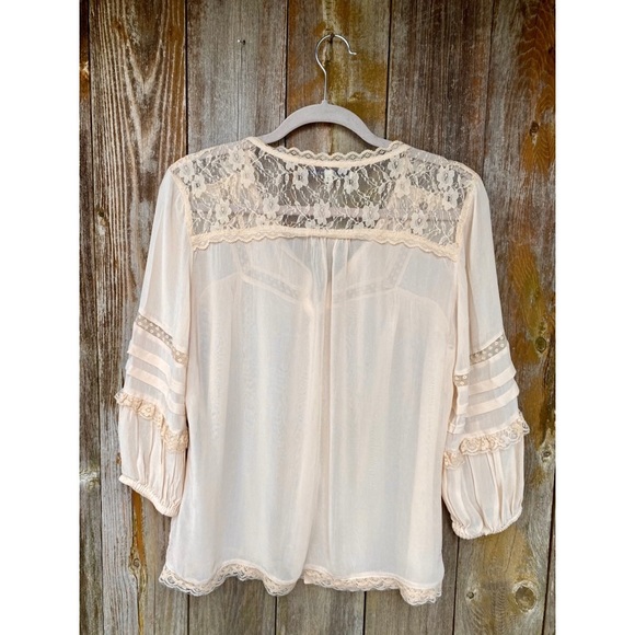 RIVER ISLAND lace ivory 3/4 sleeve flowy blouse - Picture 6 of 8